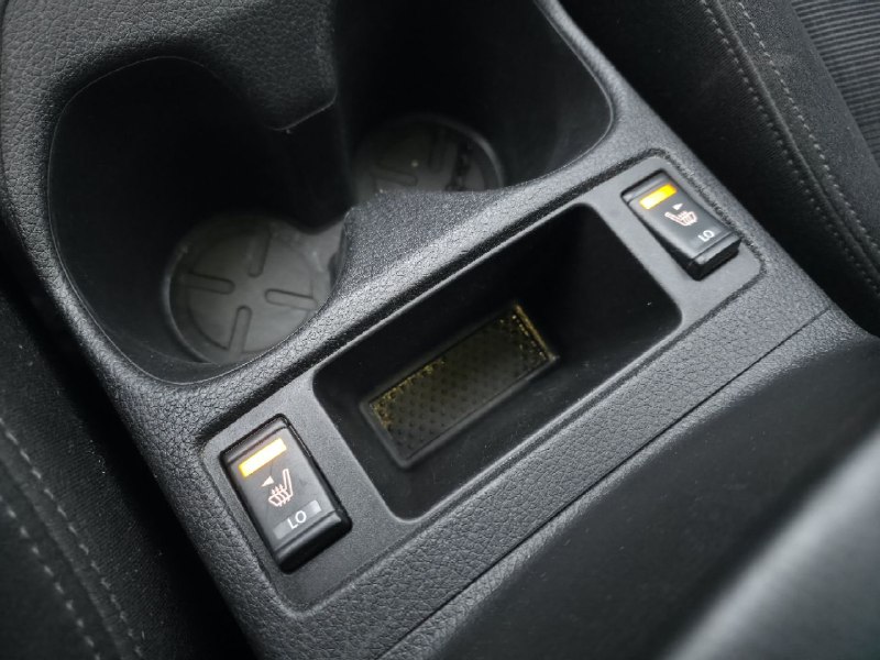 2015 Nissan Rogue **SV**TOIT PANORAMIQUE**CAMERA DE RECUL**SIEGES CHAUFFANTS**MAGS** Image principale