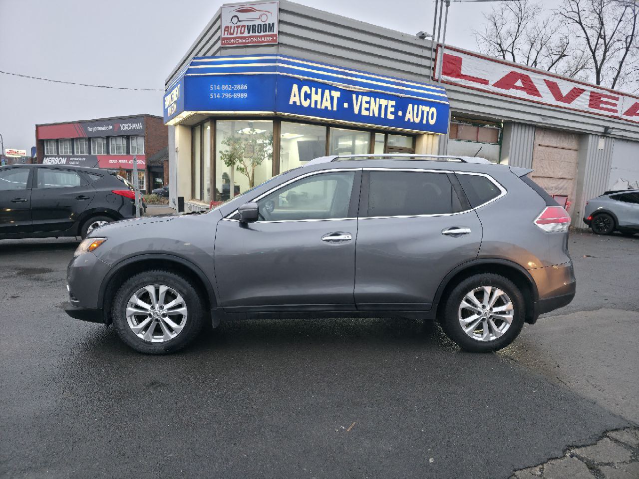 2015 Nissan Rogue **SV**TOIT PANORAMIQUE**CAMERA DE RECUL**SIEGES CHAUFFANTS**MAGS** Image principale