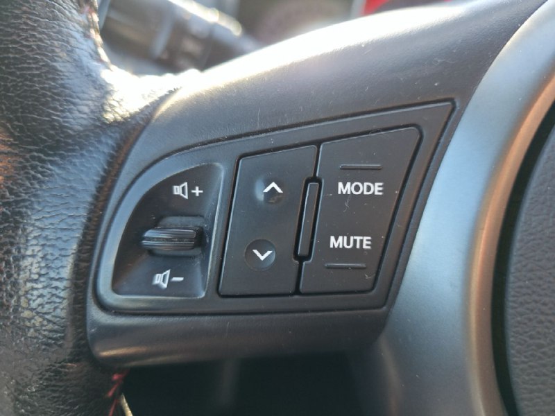 2011 Kia Forte Koup **SX**JAMAIS ACCIDENTEE**CUIR**TOIT OUVRANT**SIEGES CHAUFFANTS**MAGS**EN SPECIAL** Main Image