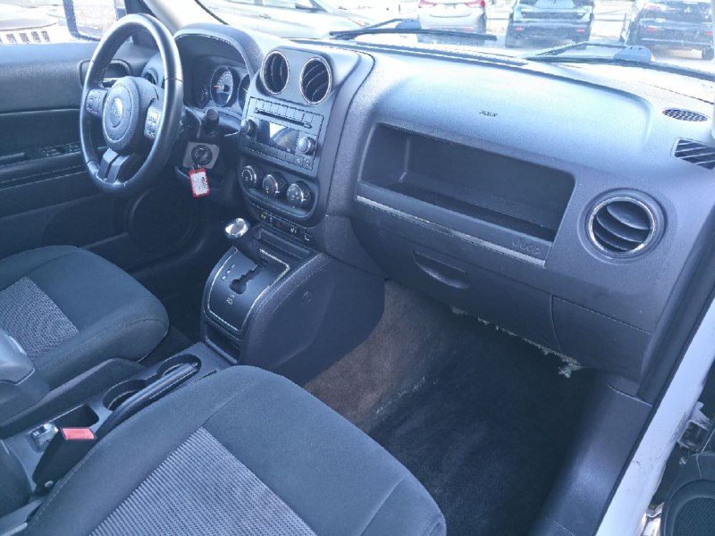 2014 Jeep Patriot **NORTH EDITION**JAMAIS ACCIDENTEE**4X4**SIEGES CHAUFFANTS**MAGS**EN SPECIAL** Image principale