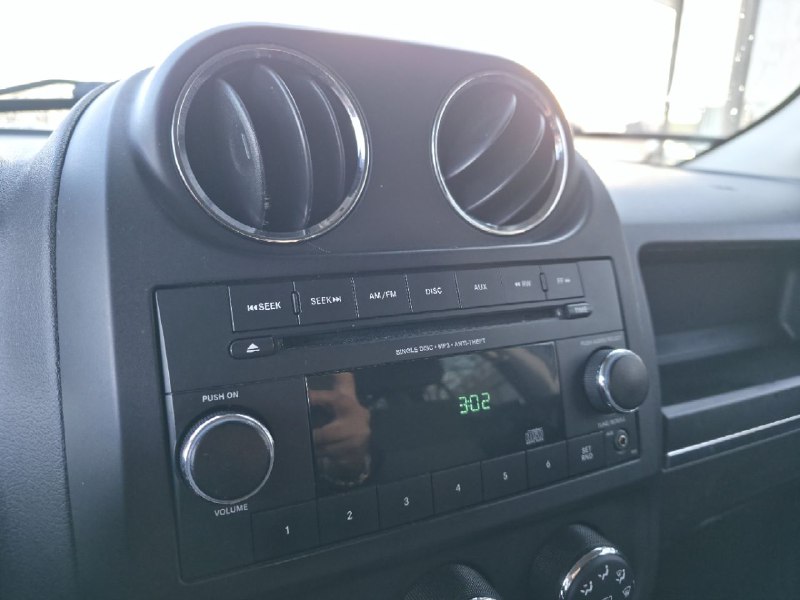 2014 Jeep Patriot **NORTH EDITION**JAMAIS ACCIDENTEE**4X4**SIEGES CHAUFFANTS**MAGS**EN SPECIAL** Image principale