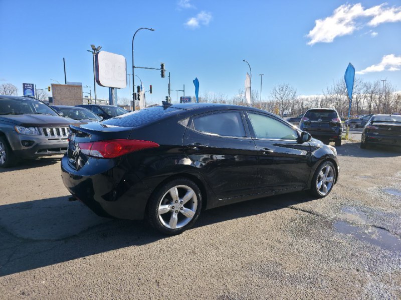 2013 Hyundai Elantra **GL**MAGS**SIEGES CHAUFFANTS**EN SPECIAL** Image principale