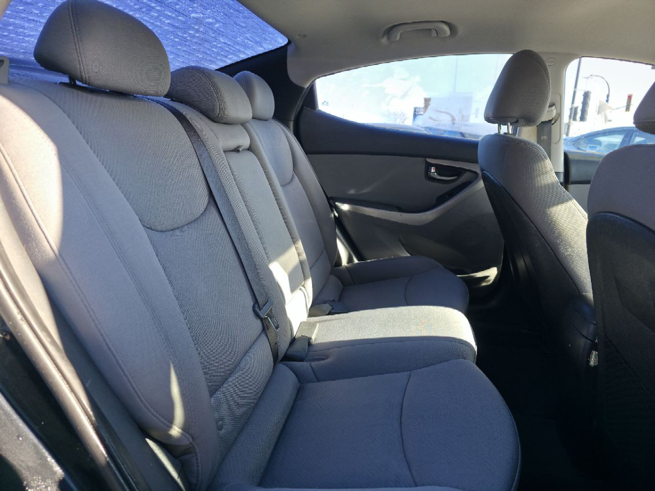 2013 Hyundai Elantra **GL**MAGS**SIEGES CHAUFFANTS**EN SPECIAL** Image principale