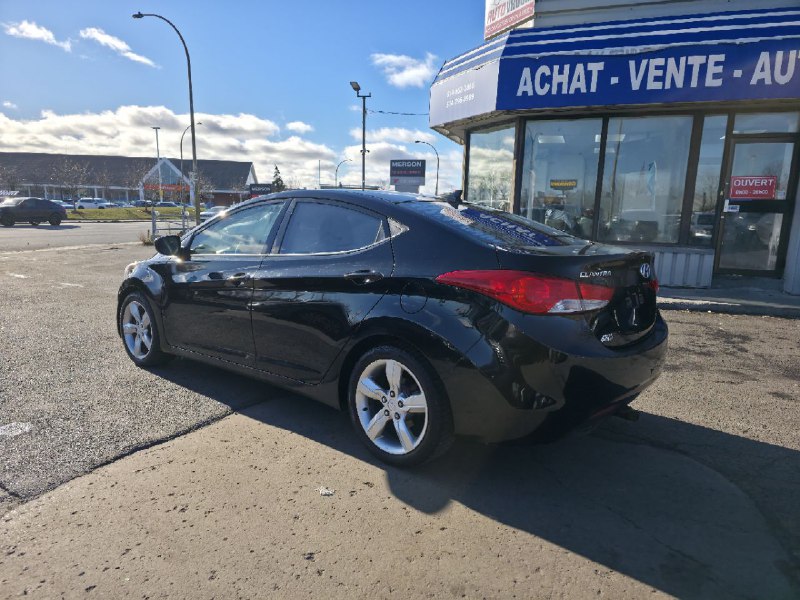 2013 Hyundai Elantra **GL**MAGS**SIEGES CHAUFFANTS**EN SPECIAL** Image principale