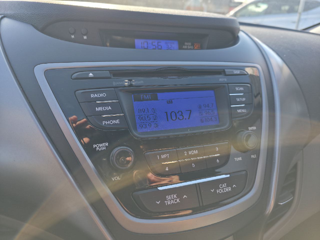 2013 Hyundai Elantra **GL**MAGS**SIEGES CHAUFFANTS**EN SPECIAL** Image principale