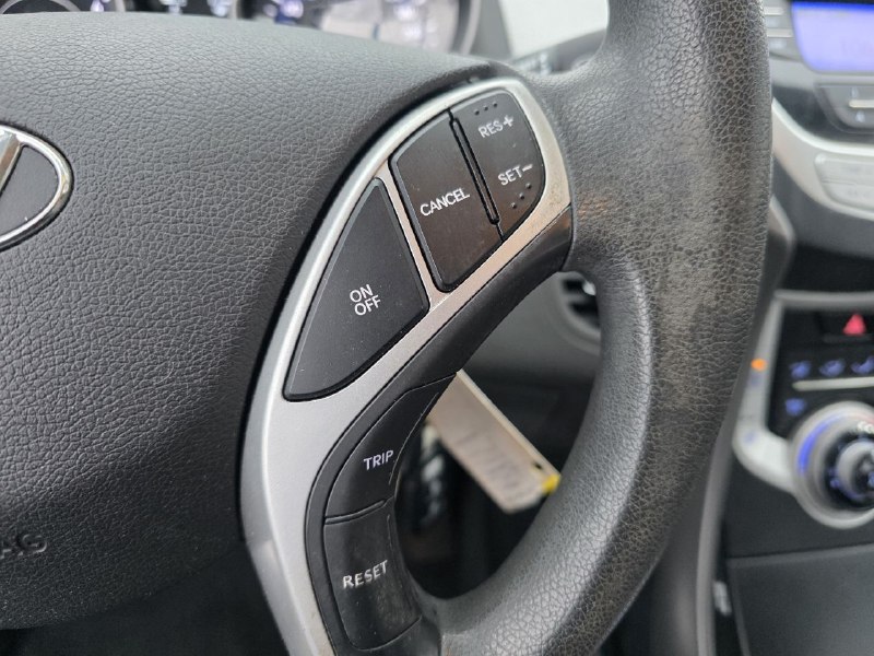 2012 Hyundai Elantra **GL**BAS KILO**JAMAIS ACCIDENTEE**SIEGES CHAUFFANTS**EN SPECIAL** Main Image