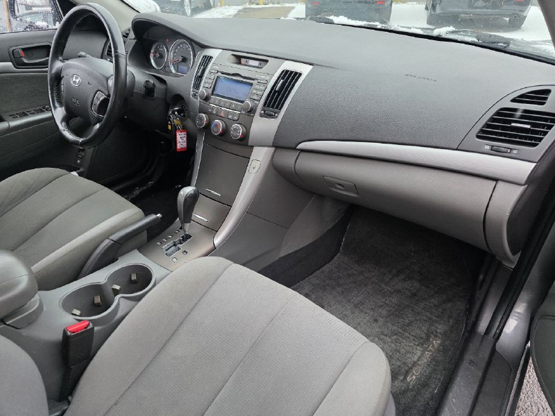 2009 Hyundai Sonata GL**JAMAIS ACCIDENTEE**SIEGES CHAUFFANTS**EN SPECIAL Image principale
