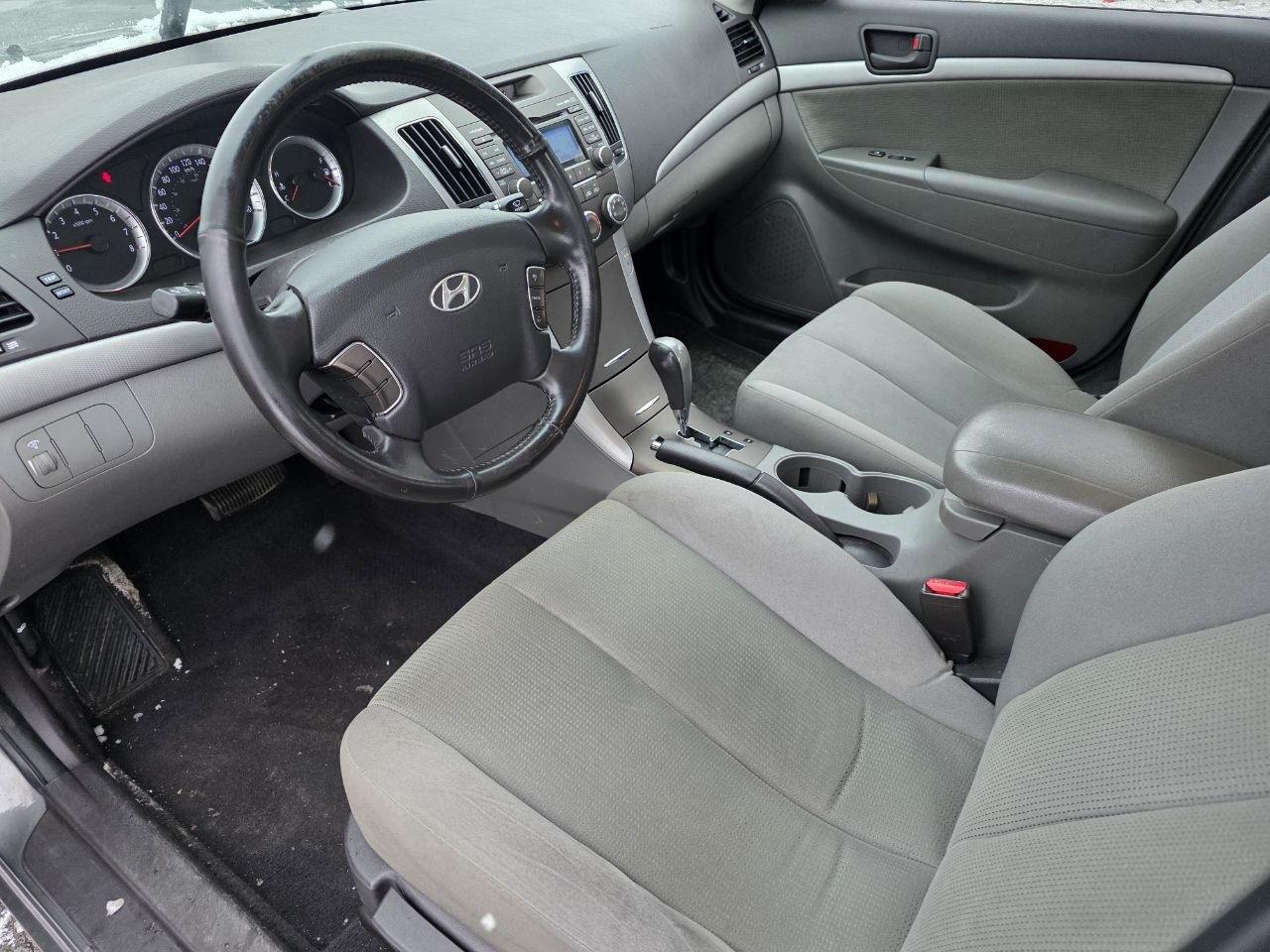 2009 Hyundai Sonata GL**JAMAIS ACCIDENTEE**SIEGES CHAUFFANTS**EN SPECIAL Image principale