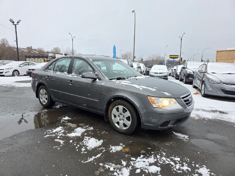2009 Hyundai Sonata GL**JAMAIS ACCIDENTEE**SIEGES CHAUFFANTS**EN SPECIAL Image principale