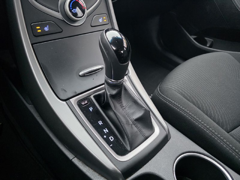 2015 Hyundai Elantra GL**SIEGES CHAUFFANTS** Image principale