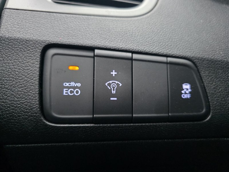 2015 Hyundai Elantra GL**SIEGES CHAUFFANTS** Image principale