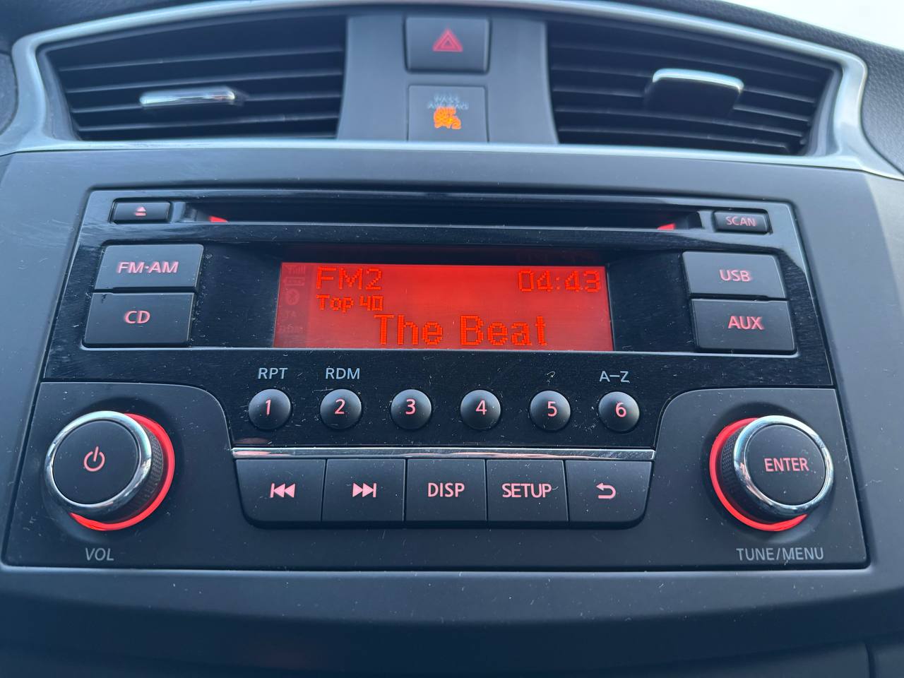 2017 Nissan Sentra S**Jamais accidente** Image principale