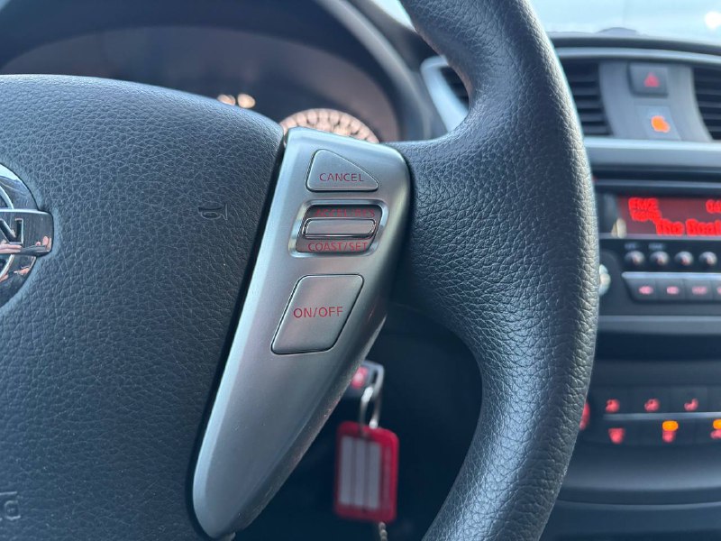 2017 Nissan Sentra S**Jamais accidente** Image principale