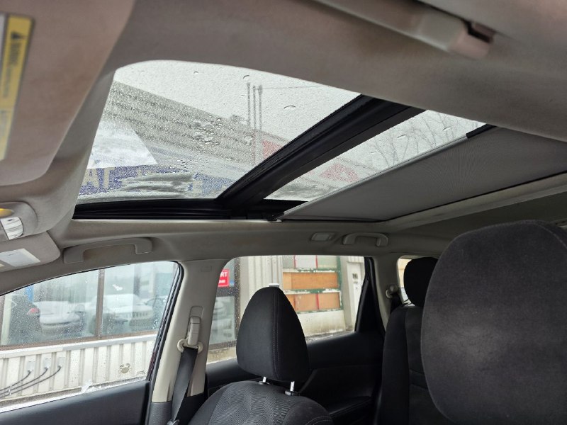 2014 Nissan Rogue SV**AWD**TOIT OUVRANT PANORAMIQUE**CAMERA DE RECULE**SIEGES CHAUFFNATS** Image principale