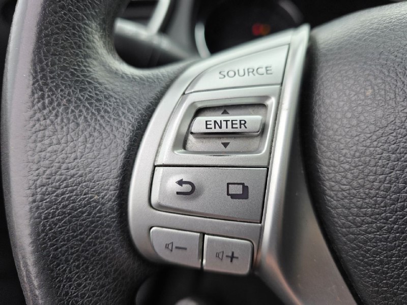 2014 Nissan Rogue SV**AWD**TOIT OUVRANT PANORAMIQUE**CAMERA DE RECULE**SIEGES CHAUFFNATS** Image principale