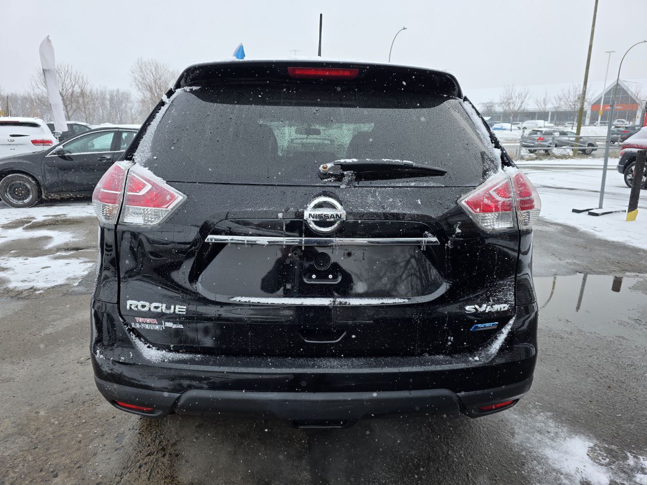 2014 Nissan Rogue SV**AWD**TOIT OUVRANT PANORAMIQUE**CAMERA DE RECULE**SIEGES CHAUFFNATS** Image principale