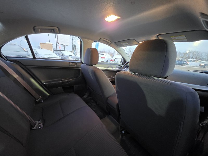 2014 Mitsubishi Lancer SE**AWD**SAAQ CERTIFIEE**SIEGES CHAUFFNATS**MAGS**Financement 1Ère, 2e et 3e chance !! 100% ApprouvÉ Main Image