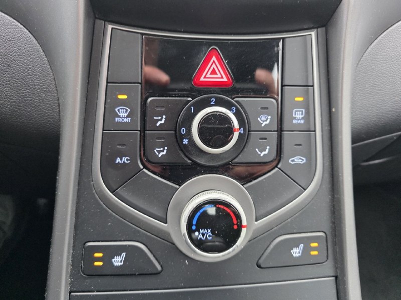 2015 Hyundai Elantra **Sport**GLS**TOIT OUVRANT**SIEGES CHAUFFANTS**MAGS** Main Image