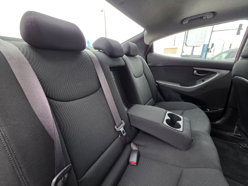 2015 Hyundai Elantra **Sport**GLS**TOIT OUVRANT**SIEGES CHAUFFANTS**MAGS** Main Image