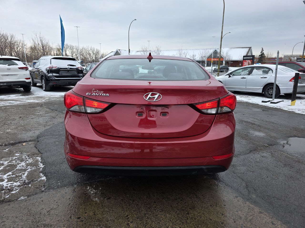 2015 Hyundai Elantra **Sport**GLS**TOIT OUVRANT**SIEGES CHAUFFANTS**MAGS** Main Image