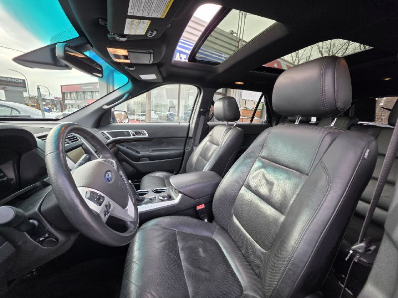 2014 Ford Explorer **LIMITEE**JAMAIS ACCIDENTEE**NAVI**7 PASSAGERS**CUIR**TOIT PANO**CAMERA DE RECUL**MAGS**TOUTE EQUIPEE** Image principale