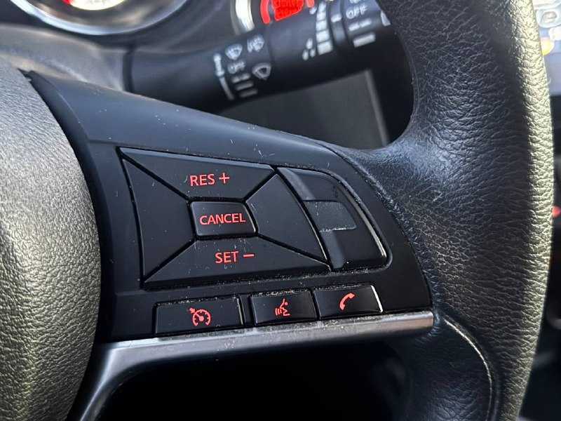 2018 Nissan Rogue **SV**AWD**CAMERA DE RECUL**MAGS**SIEGES CHAUFFANTS** Main Image