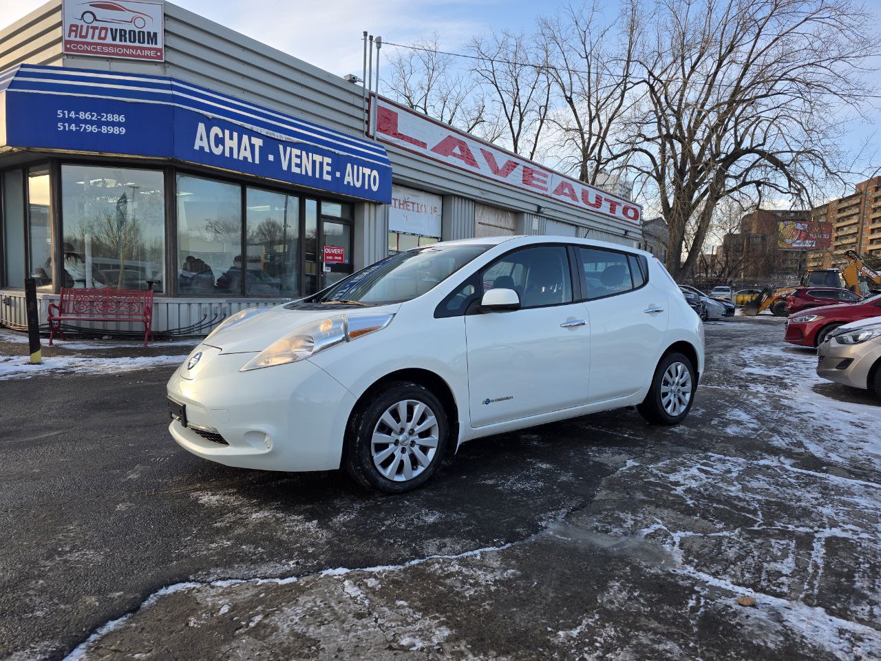 2015 Nissan LEAF SV**JAMAIS ACCIDENTEE**CAMERA DE RECUL**SIEGES CHAUFFANTS** Image principale
