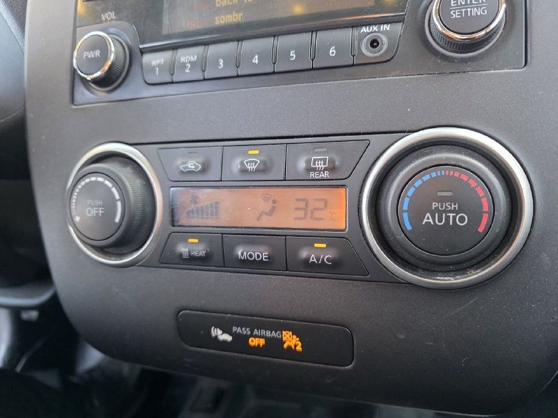 2015 Nissan LEAF SV**JAMAIS ACCIDENTEE**CAMERA DE RECUL**SIEGES CHAUFFANTS** Image principale