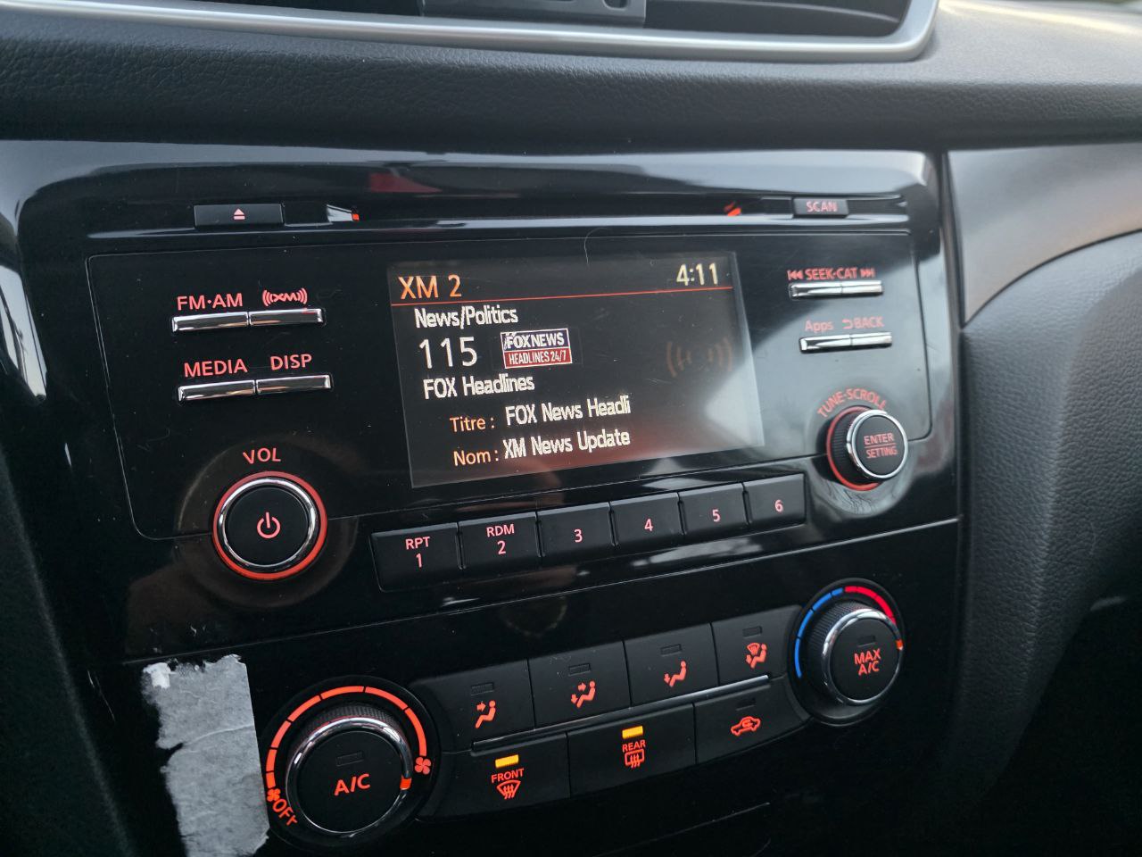 2015 Nissan Rogue S**CAMERA DE RECUL**EN SPECIAL** Main Image