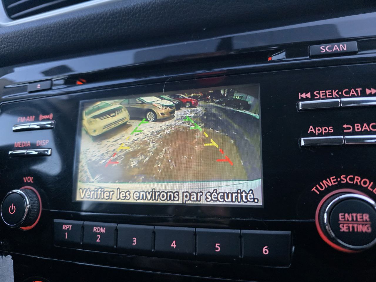 2015 Nissan Rogue S**CAMERA DE RECUL**EN SPECIAL** Main Image