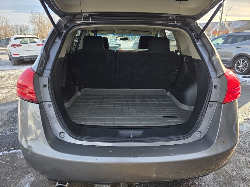 2012 Nissan Rogue **SV**CAMERA DE RECUL**SIEGES CHAUFFANTS**MAGS**EN SPECIAL** Main Image