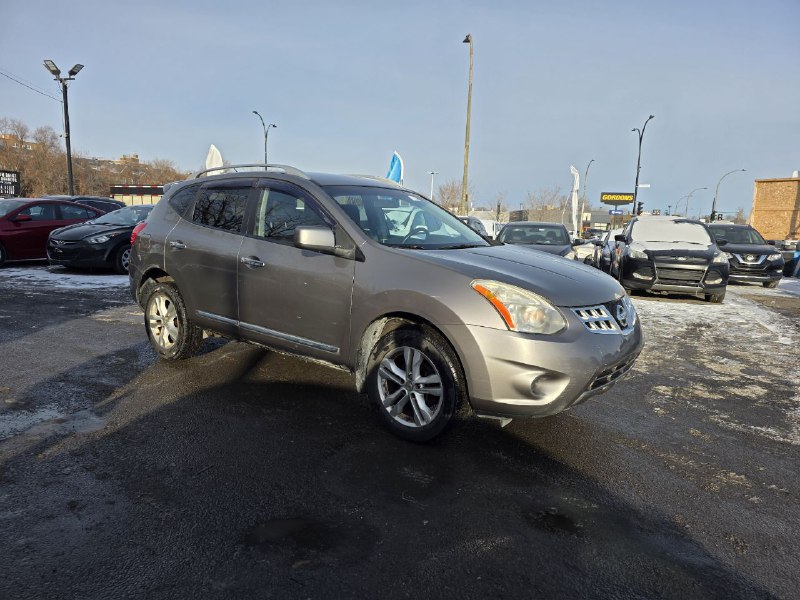 2012 Nissan Rogue **SV**CAMERA DE RECUL**SIEGES CHAUFFANTS**MAGS**EN SPECIAL** Main Image
