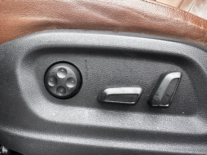 2012 Audi Q5 Premium Plus**S_Line**AWD**TOIT PANORAMIQUE**CUIR**MAGS**SIEGES CHAUFFNATS** Image principale