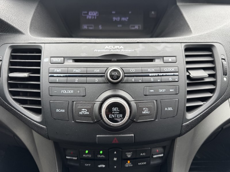 2010 Acura TSX I4 Man**JAMAIS ACCIDENTEE**TOIT OUVRANT**SIEGES CHAUFFANTS**MAGS** Image principale