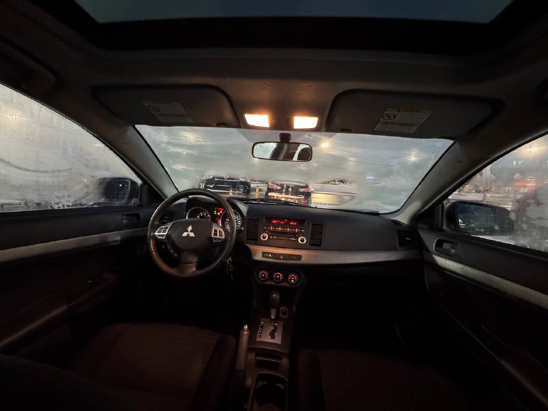 2013 Mitsubishi Lancer SE**10TH ANNIVERSARY EDITION**Un PropriÉtaire**TOIT OUVRANT**SIÈGES CHAUFFANTS** Main Image