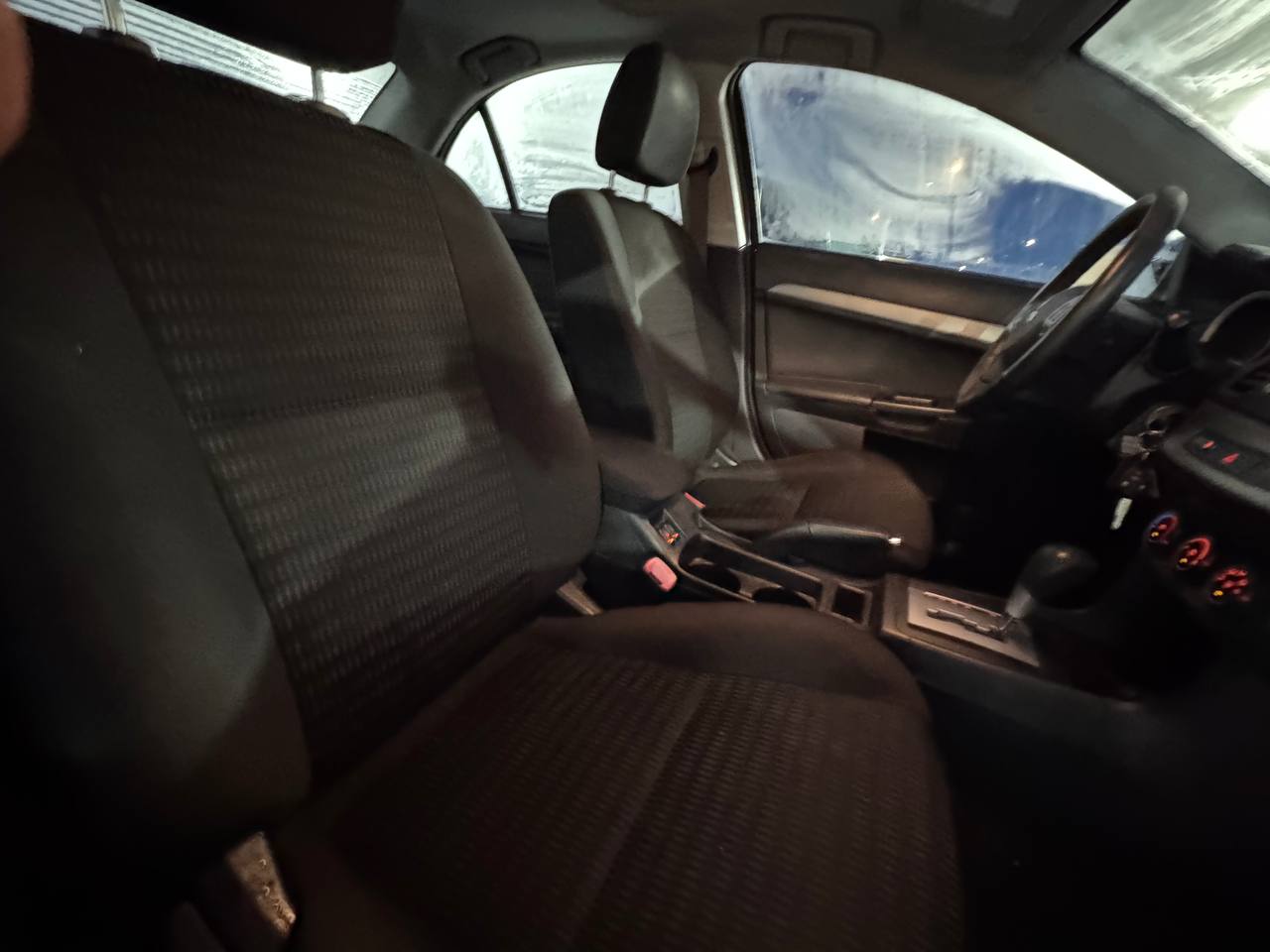 2013 Mitsubishi Lancer SE**10TH ANNIVERSARY EDITION**Un PropriÉtaire**TOIT OUVRANT**SIÈGES CHAUFFANTS** Main Image