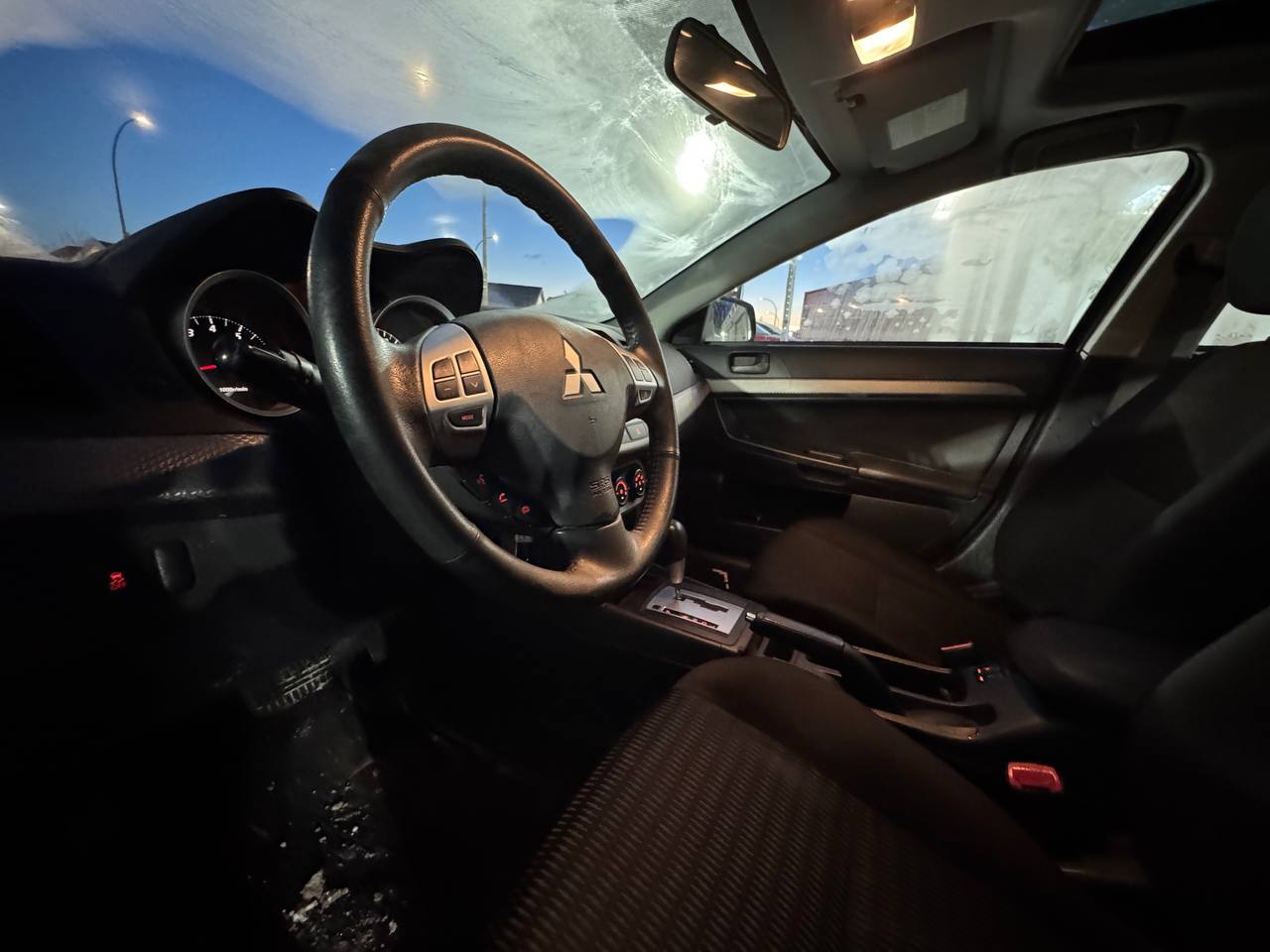 2013 Mitsubishi Lancer SE**10TH ANNIVERSARY EDITION**Un PropriÉtaire**TOIT OUVRANT**SIÈGES CHAUFFANTS** Main Image