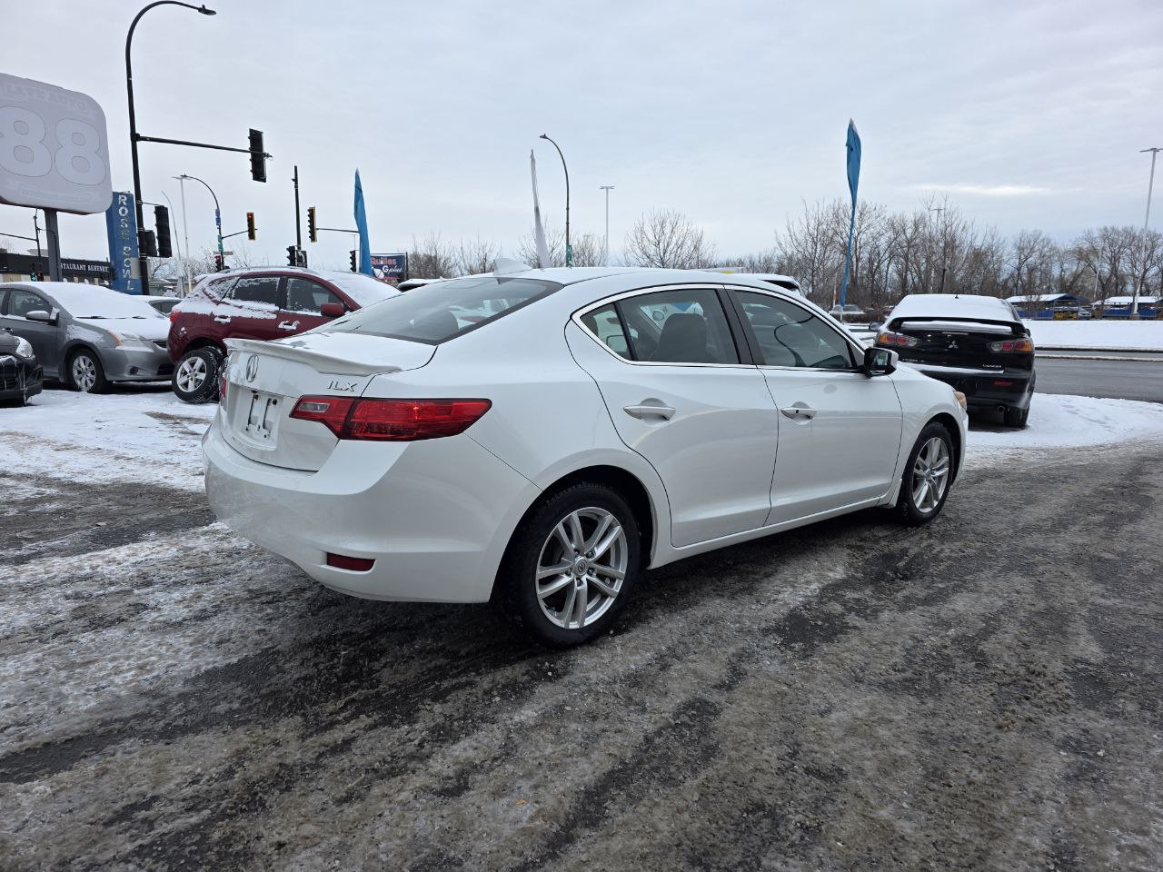 2015 Acura ILX Toit Ouvrant**CAMERA DE RECUL**SIEGES CHAUFFANTS**MAGS** Image principale
