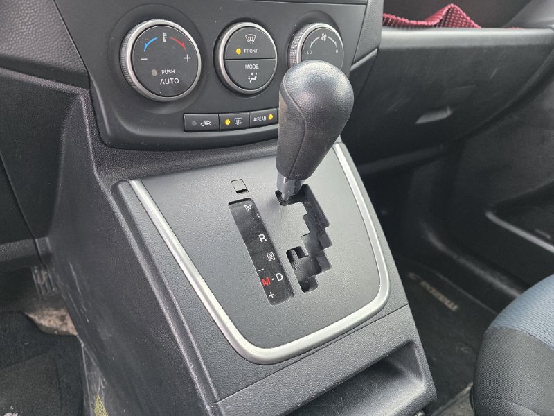 2013 Mazda 5 **GS**6 PASSAGERS**MAGS**EN SPECIAL Main Image