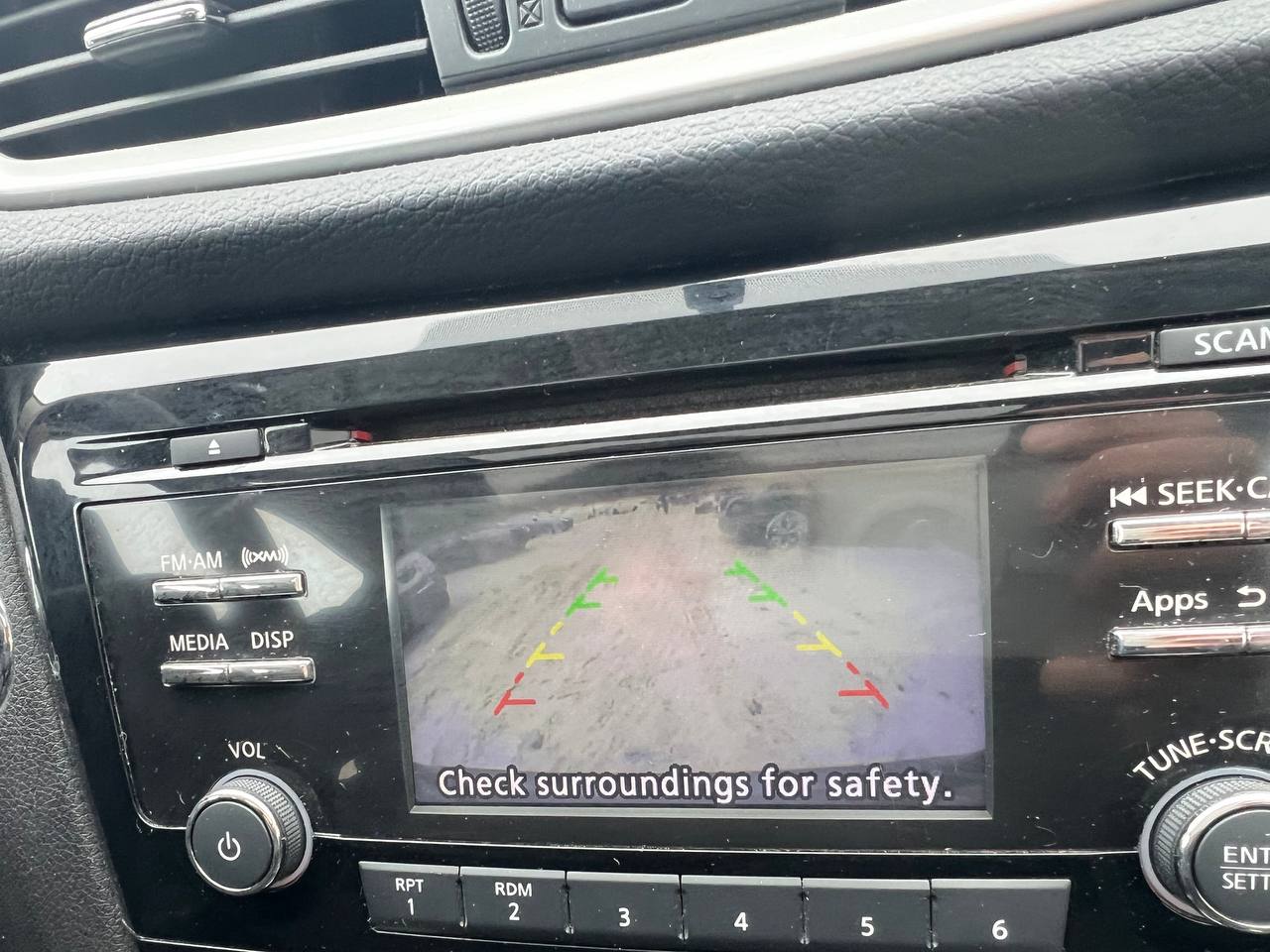 2016 Nissan Rogue SV**AWD**Jamais Accidente**Toit Ouvrant Panoramique**CAMERA DE RECULE**SIEGES CHAUFFNATS**MAGS**Un Proprietaire** Main Image