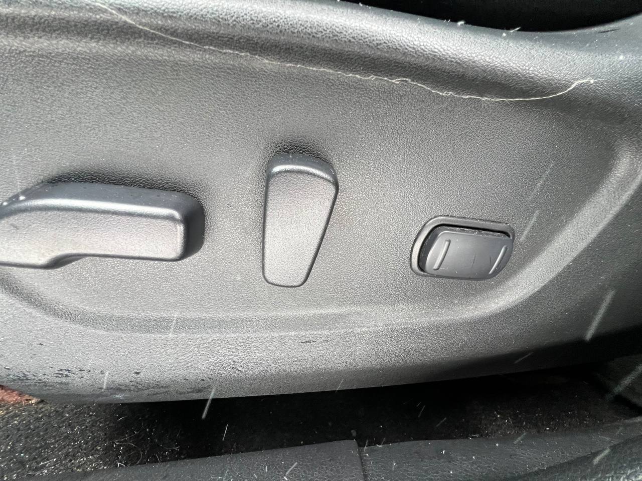 2016 Nissan Rogue SV**AWD**Jamais Accidente**Toit Ouvrant Panoramique**CAMERA DE RECULE**SIEGES CHAUFFNATS**MAGS**Un Proprietaire** Main Image