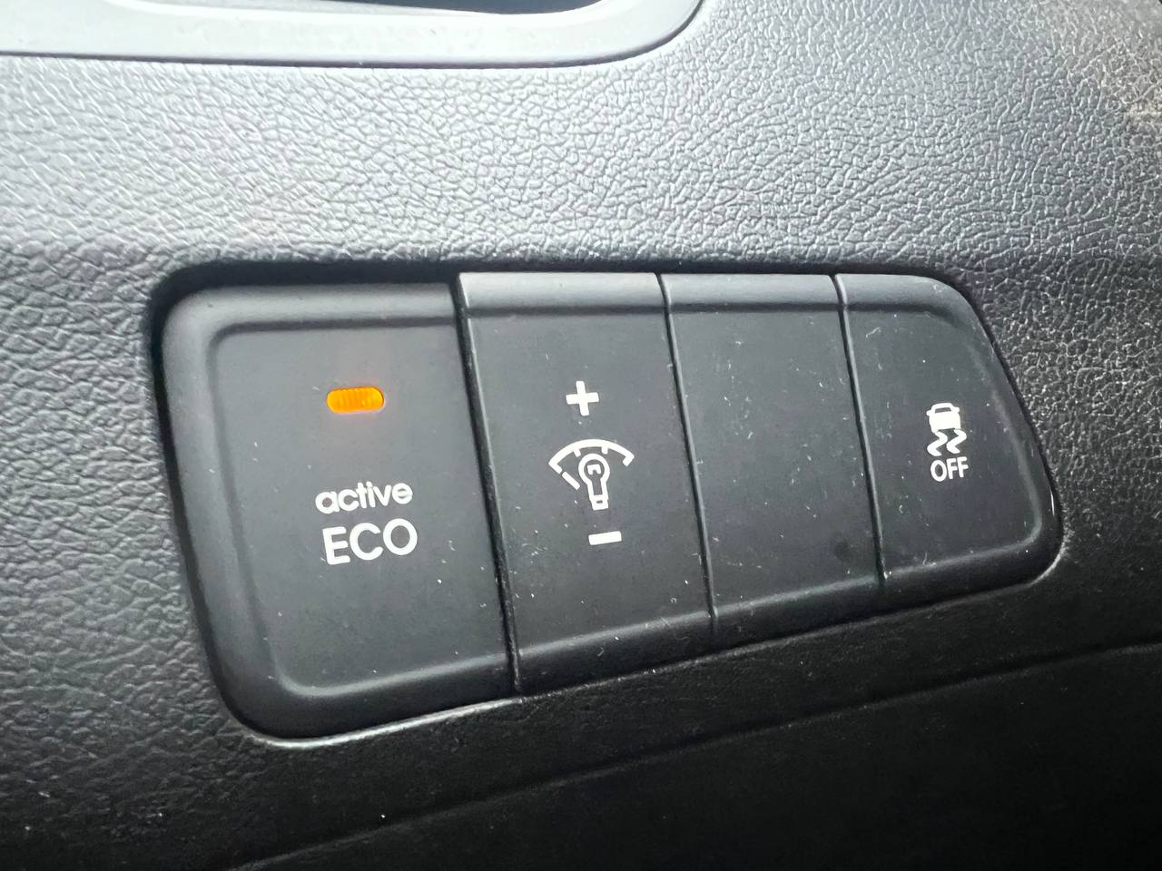 2015 Hyundai Elantra GL**SIEGES CHAUFFANTS** Image principale