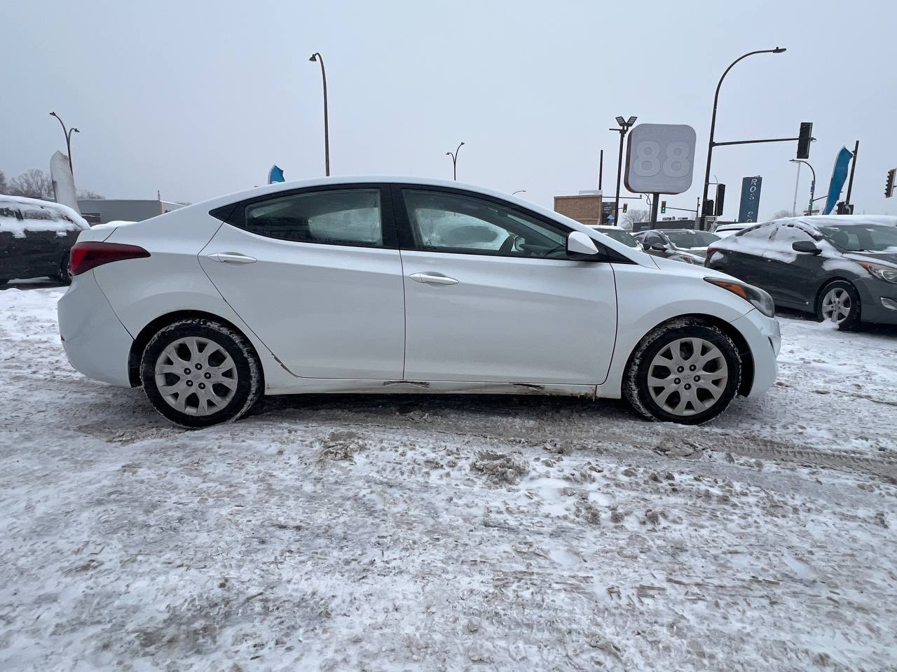 2015 Hyundai Elantra GL**SIEGES CHAUFFANTS** Image principale