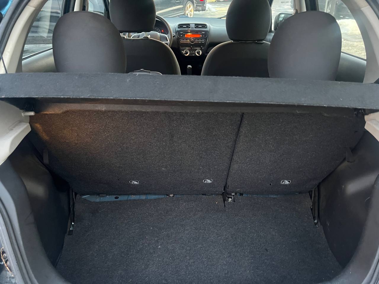 2015 Mitsubishi Mirage ES** Main Image