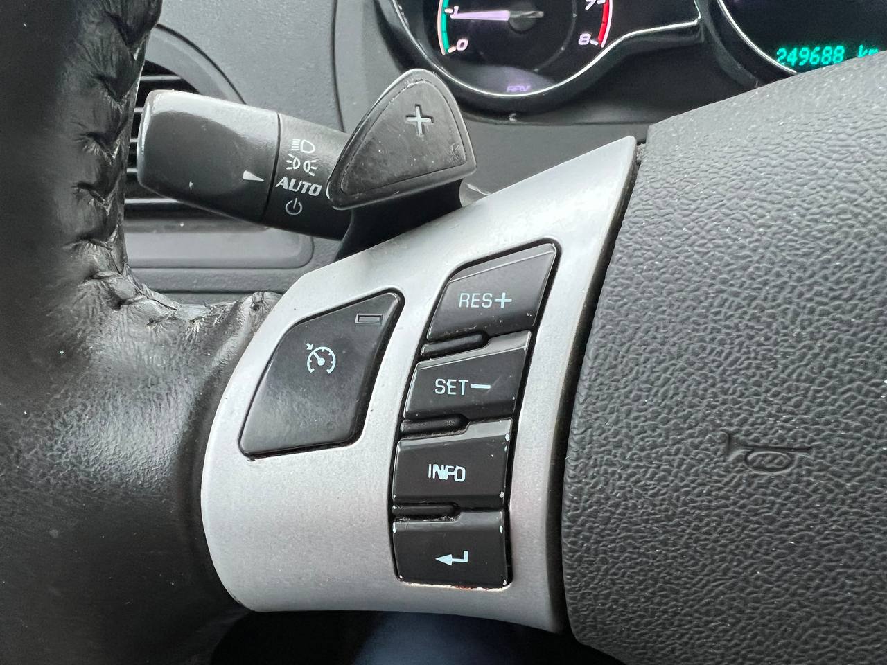 2010 Chevrolet Malibu LT Platinum Edition Main Image