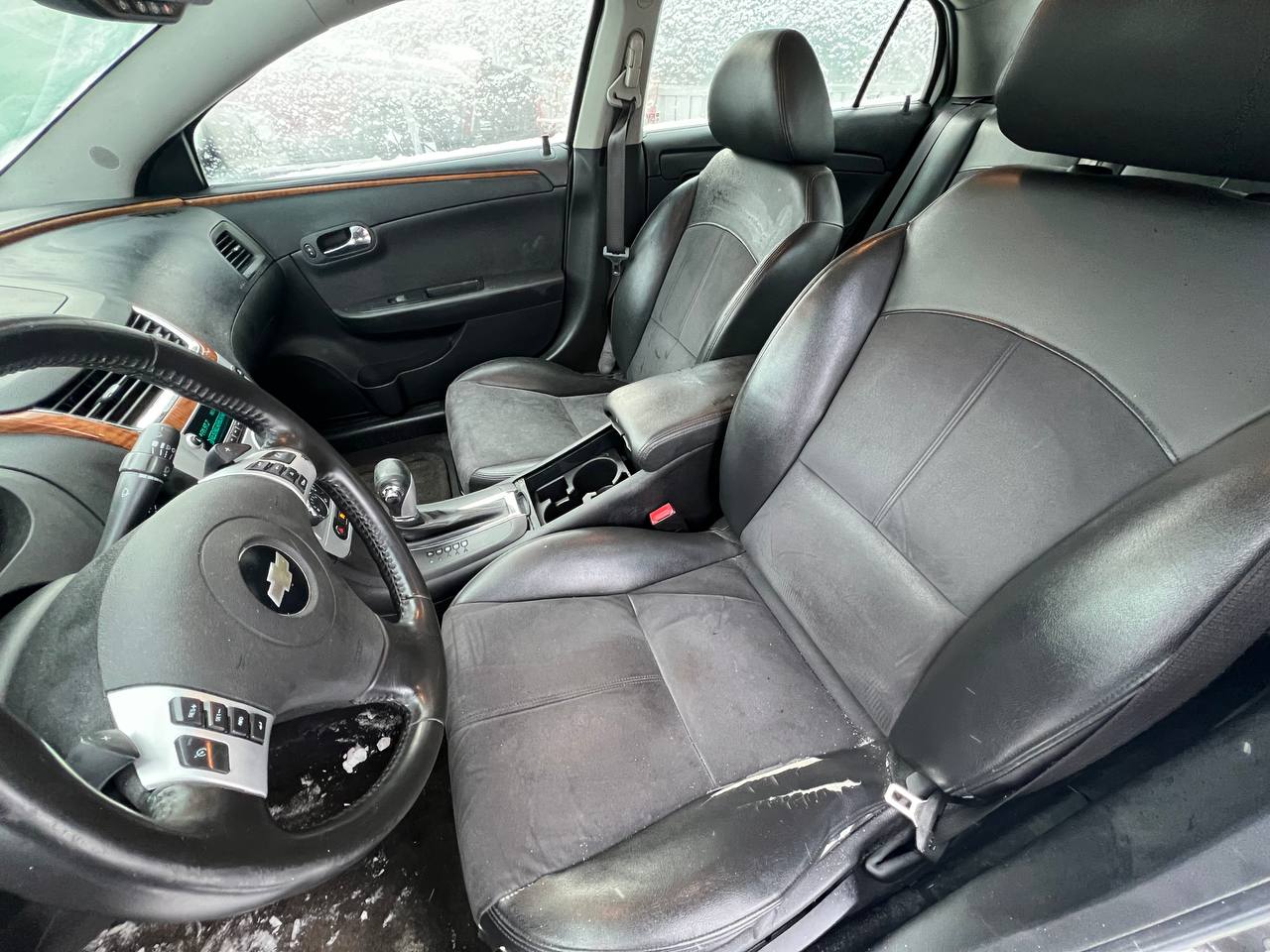 2010 Chevrolet Malibu LT Platinum Edition Main Image