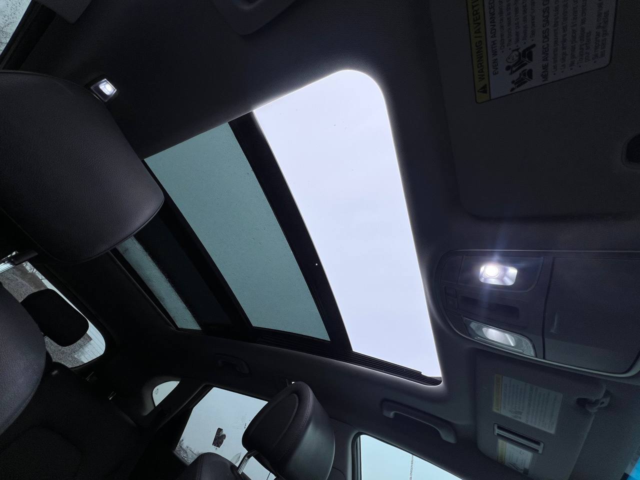 2017 Hyundai Tucson LIMITEE**JAMAIS ACCIDENTEE**CERTIFIEE SAAQ**AWD**TOIT OUVRANT PANORAMIQUE**SIEGES CHAUFFANTS AVANT ET ARRIÈRE**SIEGES EN CUIR**Alerte d’angle mort**VOLANT CHAUFFANT**Mags** Main Image