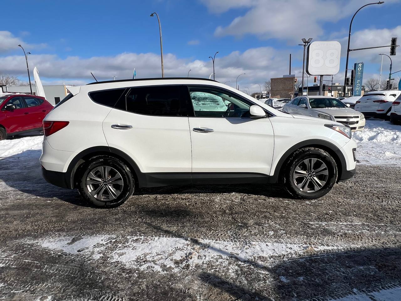 2015 Hyundai Santa Fe Sport Premium**AWD**Jamais Accidente**SIEGES CHAUFFNATS AVANT ET ARRIERE**VOLANT CHAUFFNATS**MAGS** Main Image