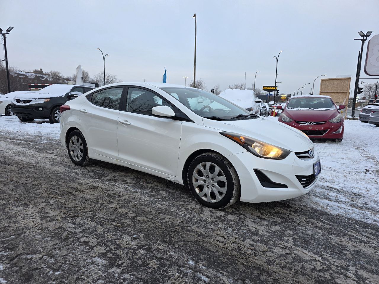 2014 Hyundai Elantra GL**SAAQ CERTIFIEE**SIEGES CHAUFFANTS** Image principale