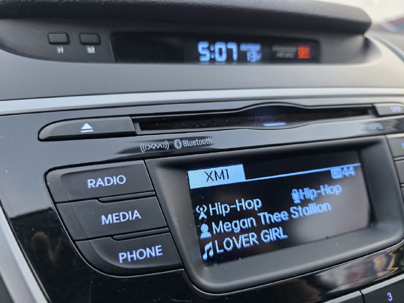 2014 Hyundai Elantra GL**SAAQ CERTIFIEE**SIEGES CHAUFFANTS** Image principale